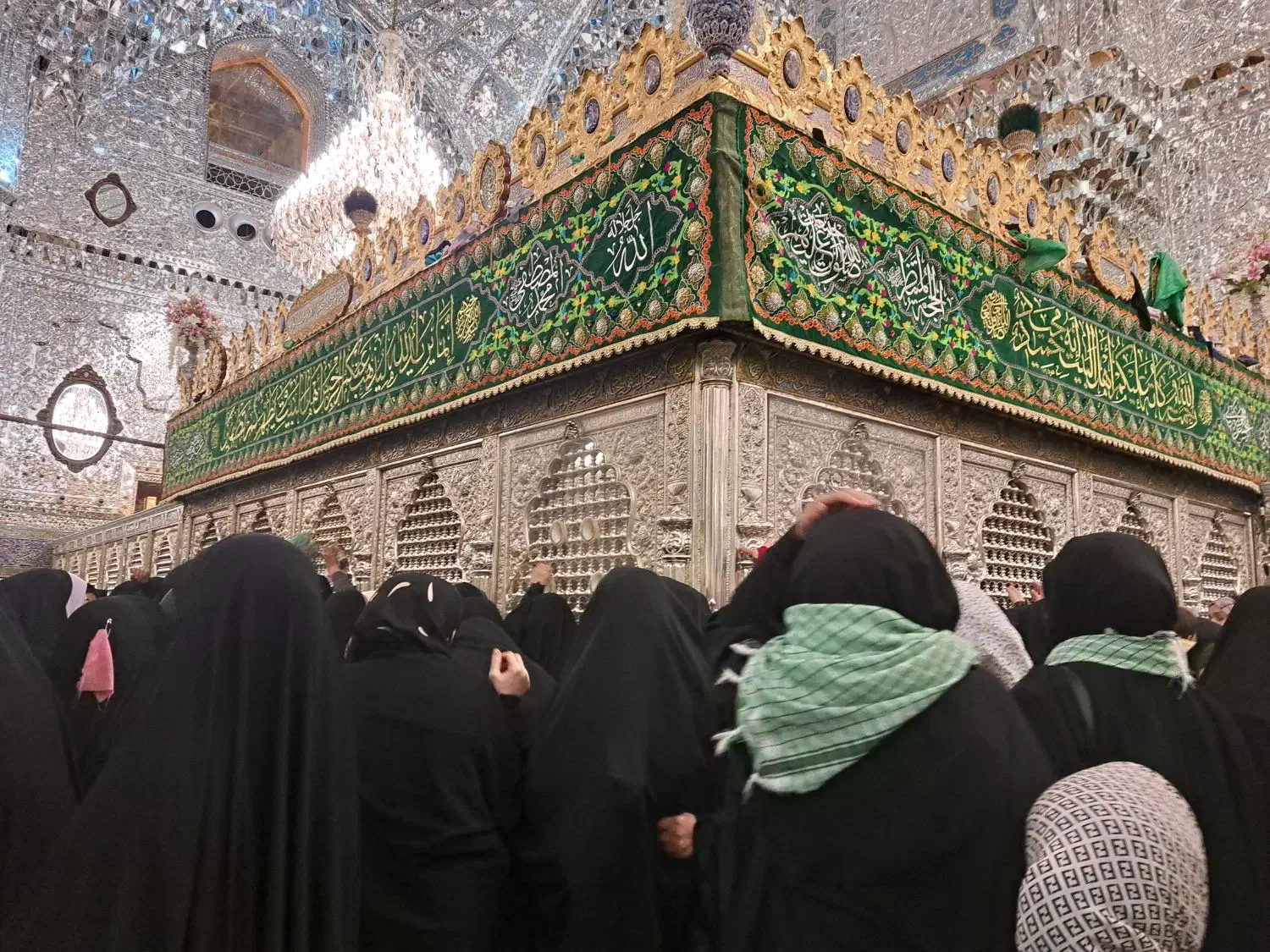 کربلا حرکت ۸ ابان|تور و چارتر|تربتحیدریه, آغوی|دیوار