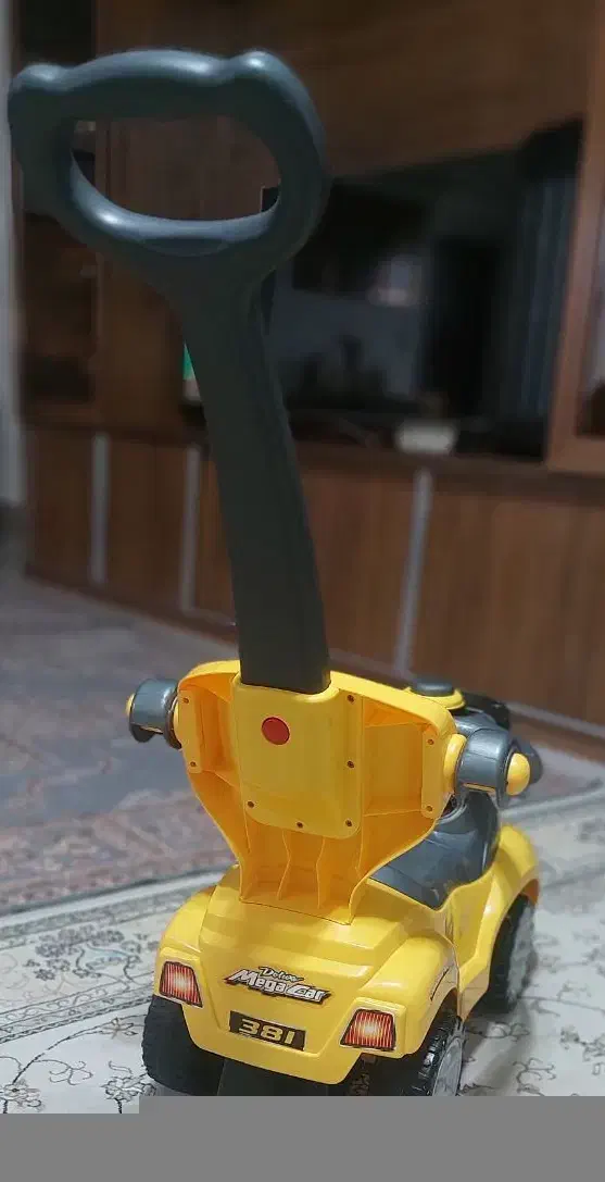 ماشین مگا کار|اسباب و اثاث بچه|بندر انزلی, نوغان|دیوار