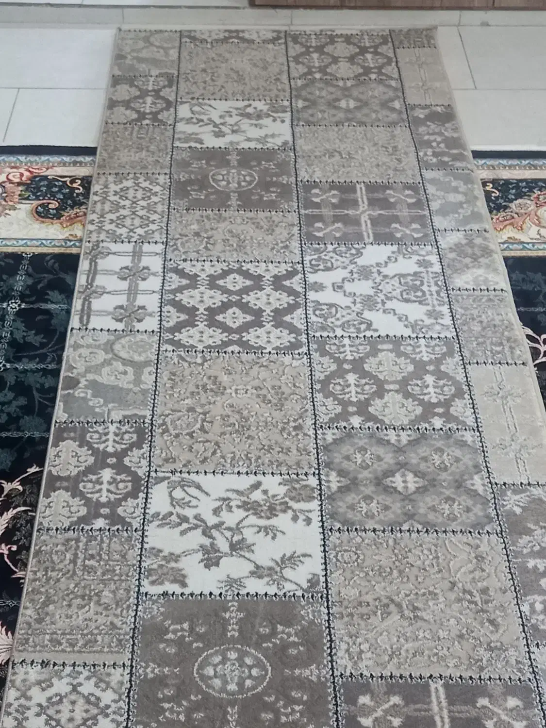 کناره فرش|فرش|قرچک, میرزائی شمالی|دیوار