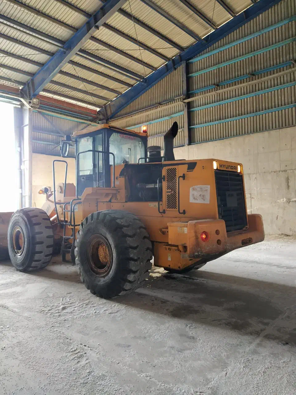 فروش لودر هیوندا 770-7|خودرو سنگین|زاهدان, |دیوار