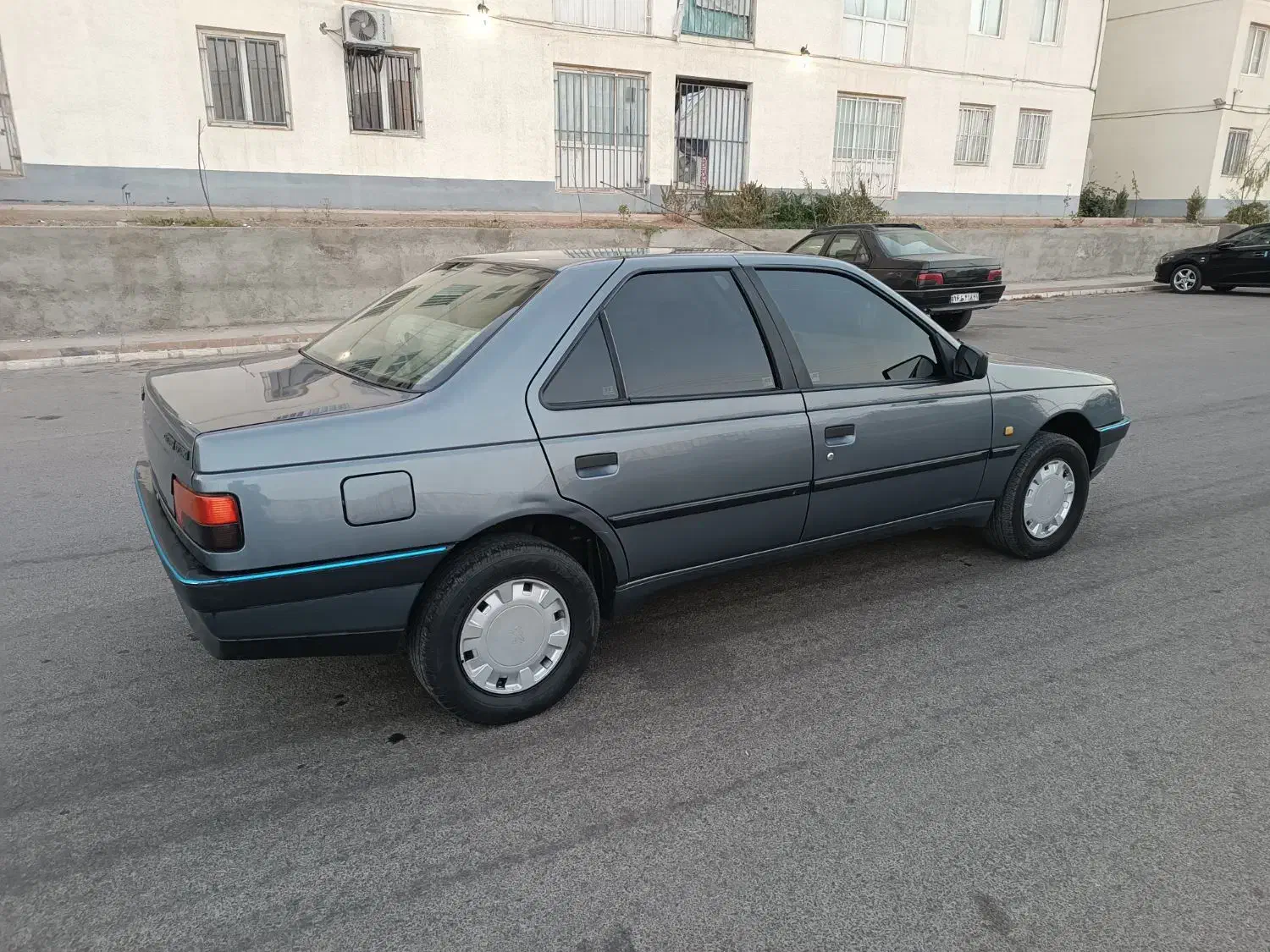 پژو405مدل1397دوگانه کارخانه|خودرو سواری و وانت|پرند, فاز ۵|دیوار