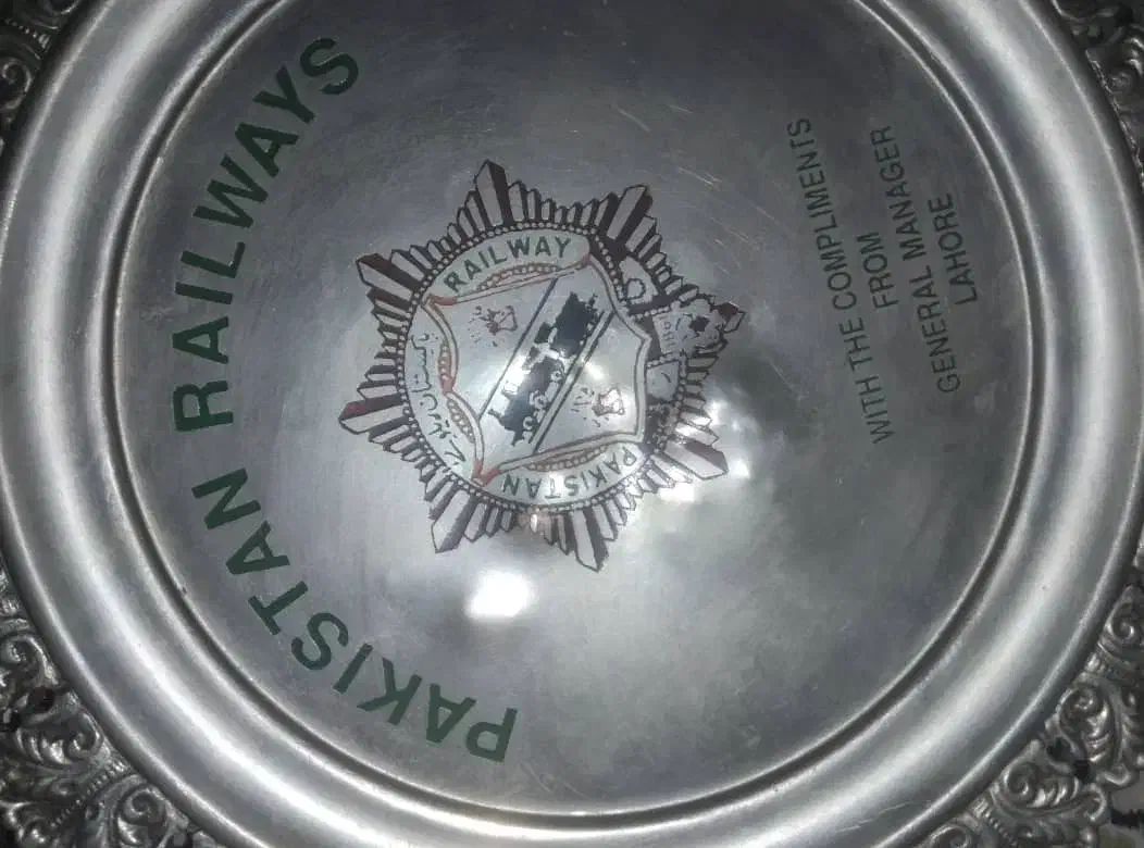 لوح تقدیر|کلکسیون اشیاء عتیقه|کرج, ساسانی (قلمستان)|دیوار