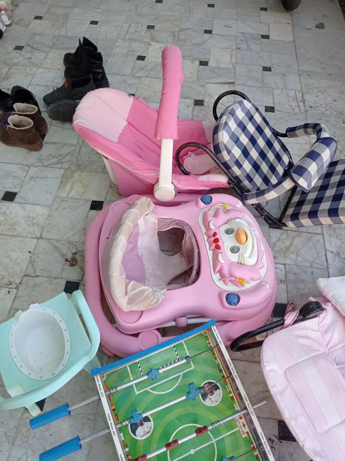 تعداد وسایل. بچه فروشی|اسباب و اثاث بچه|بیرجند, |دیوار