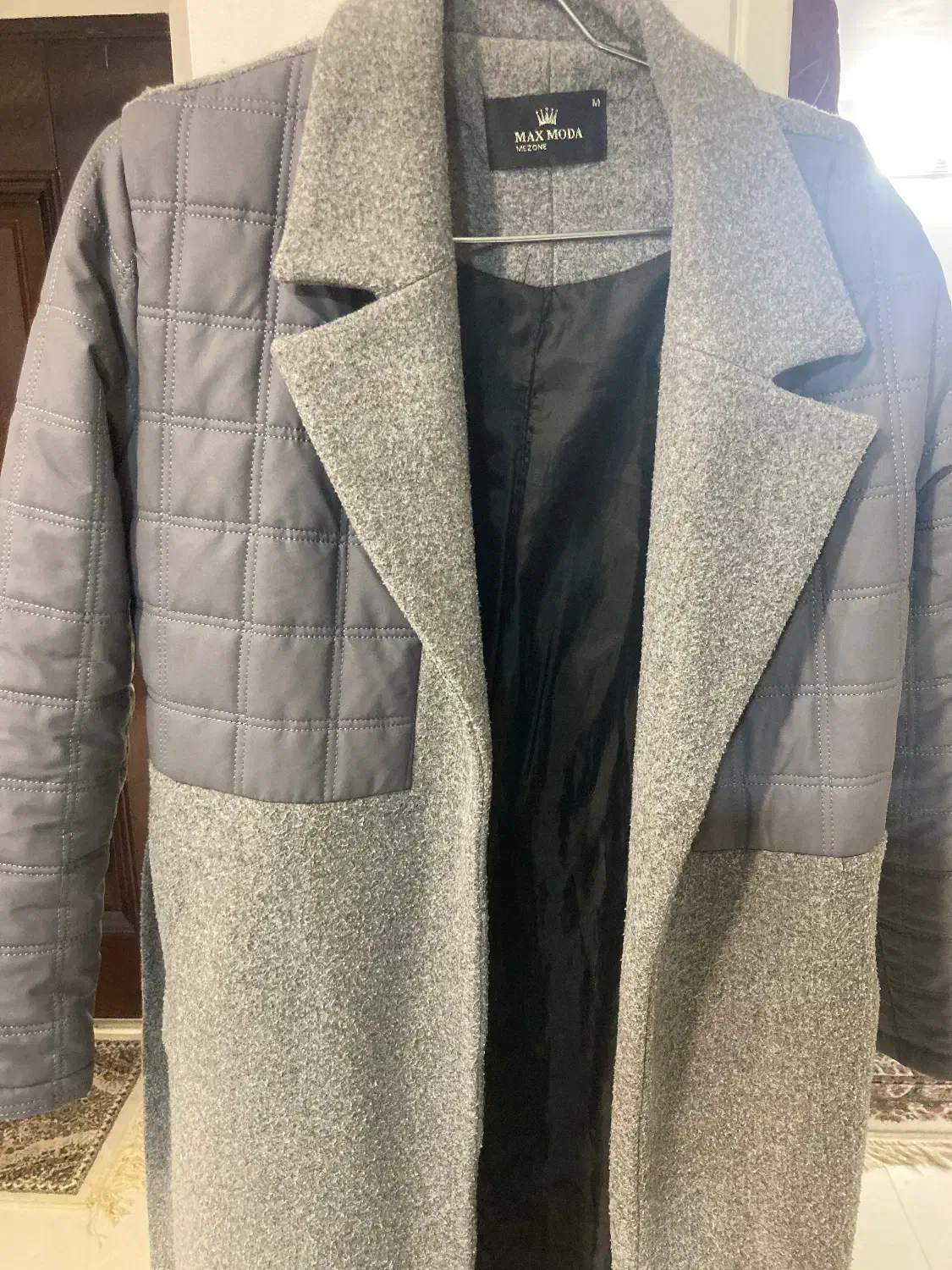 پالتو بلند|لباس|قم, شاه احمد قاسم|دیوار