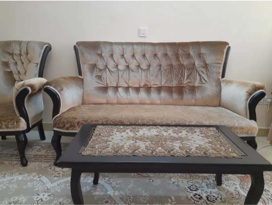 مبلمان ۷نفره|مبلمان خانگی و میز عسلی|تهران, بهداشت|دیوار