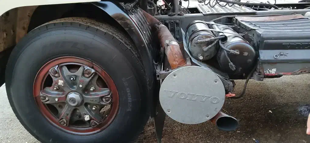 اف 12مدل ۷۳ استثنائی|خودرو سنگین|شادگان, |دیوار