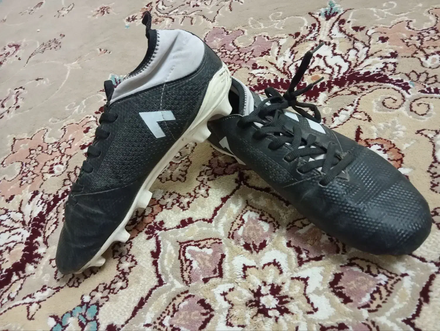 کفش استوک چمن|کیف، کفش، کمربند|تربتحیدریه, ترمینال|دیوار