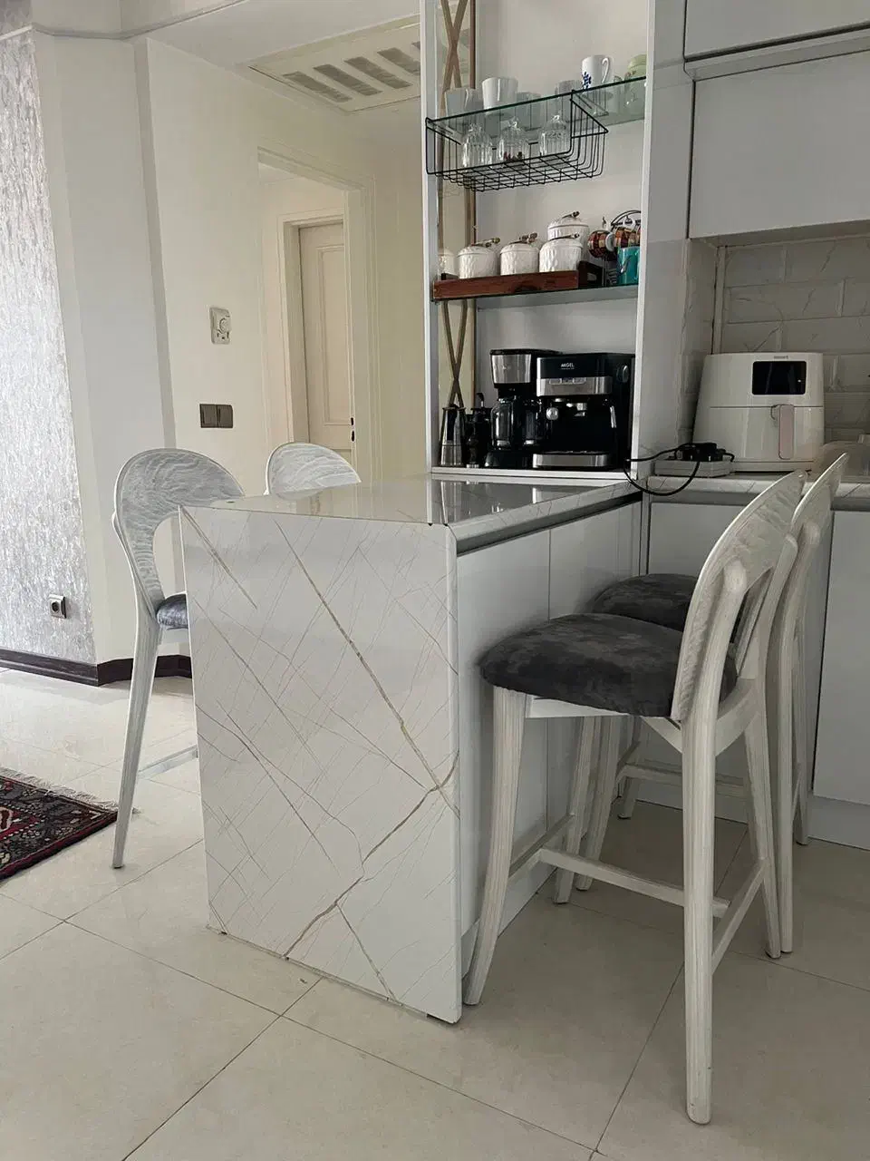 چهار عدد صندلی کانتر|میز و صندلی غذاخوری|تهران, شهرک هما|دیوار