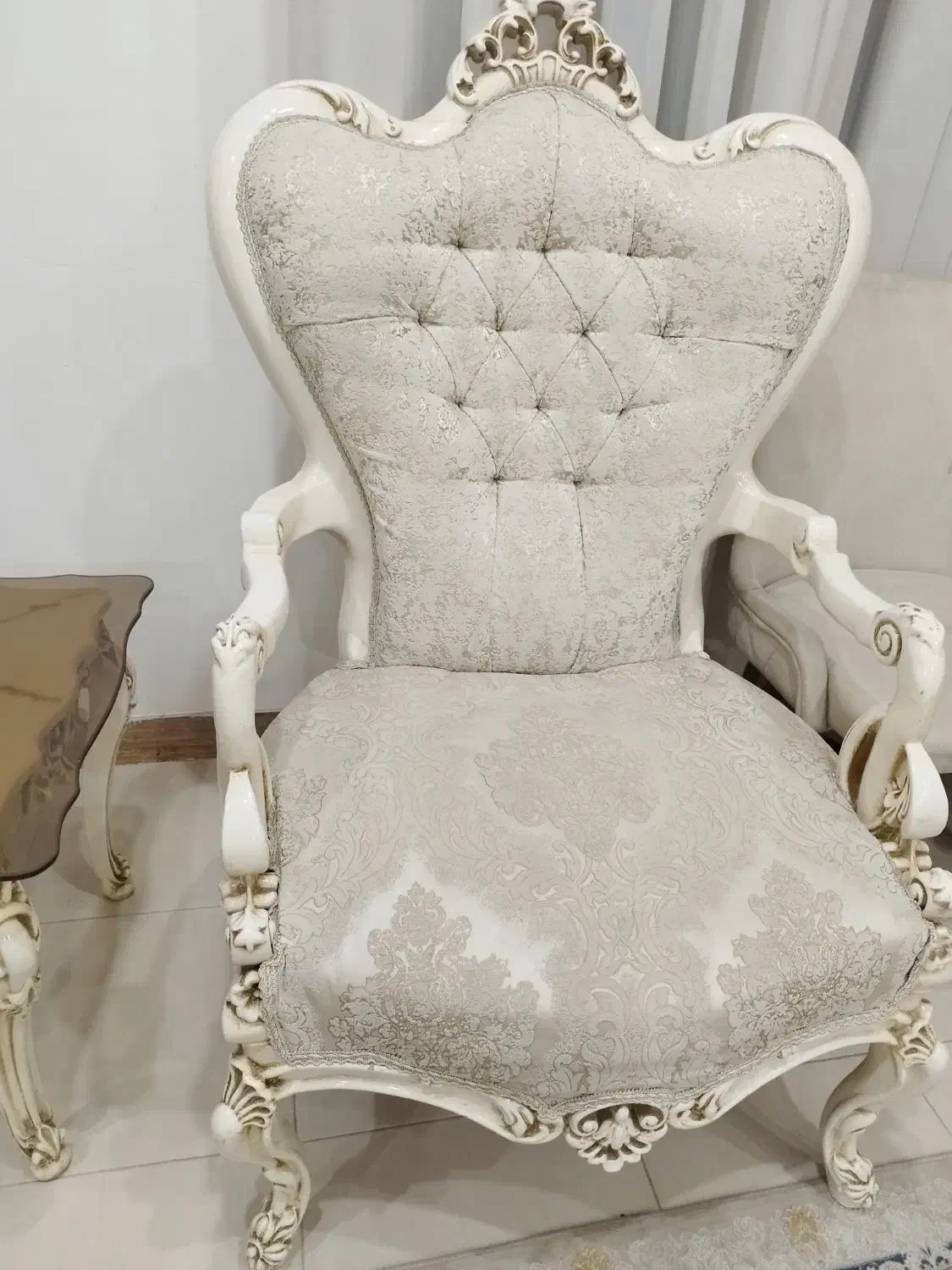 مبل سلطنتی ۷ نفره|مبلمان خانگی و میز عسلی|کرج, کمالشهر|دیوار