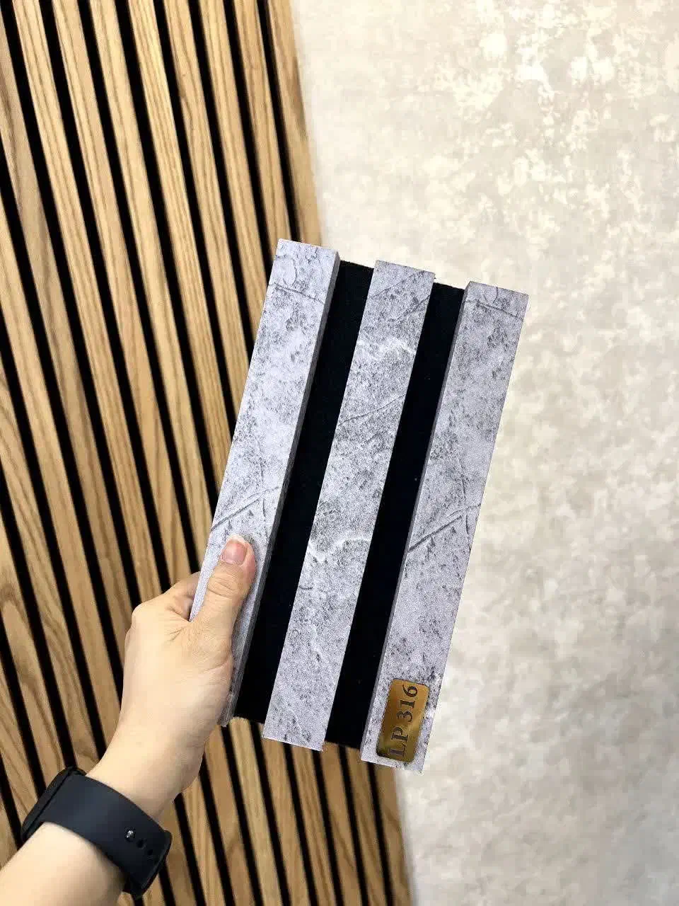 نصاب انواع ترموال،قرنیز،ماربل وانواع دکور|خدمات پیشه و مهارت|سبزوار, ابارش|دیوار