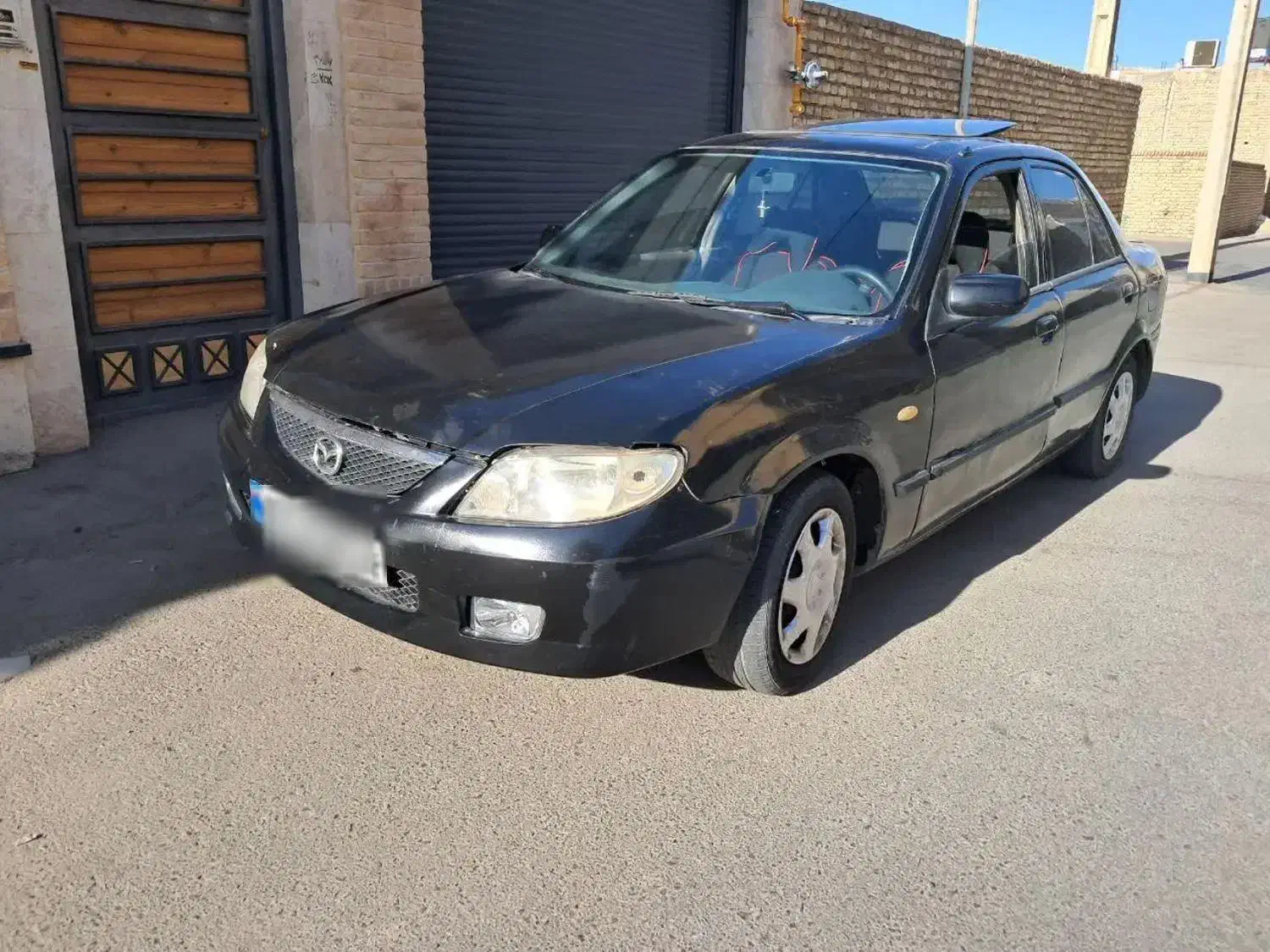 مزدا ۳۲۳ ال اف خانگی موتور تازه تعمیر|خودرو سواری و وانت|یزد, |دیوار