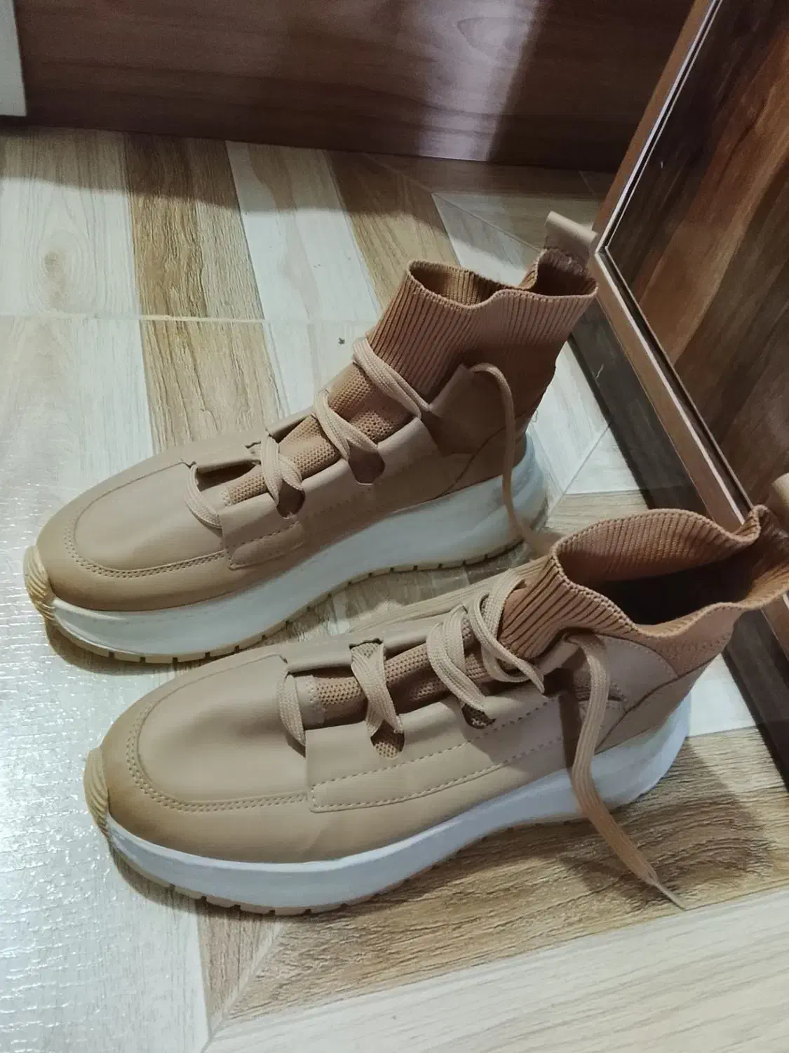 کفش ساقه بلند|کیف، کفش، کمربند|ایذه, |دیوار