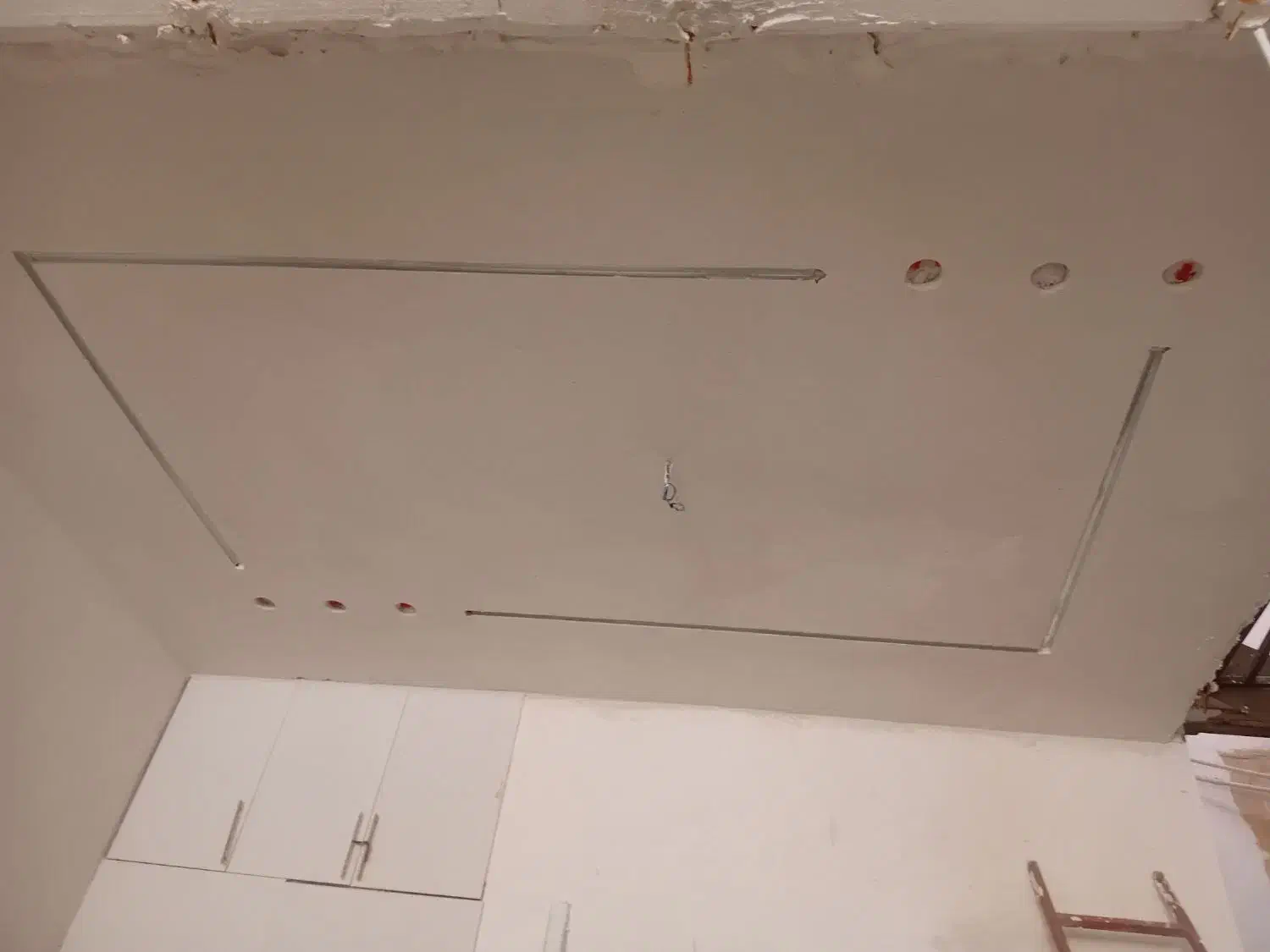 گچکاری لکه گیری ابزار نور مخفی....|خدمات پیشه و مهارت|نظرآباد, نظرآباد|دیوار