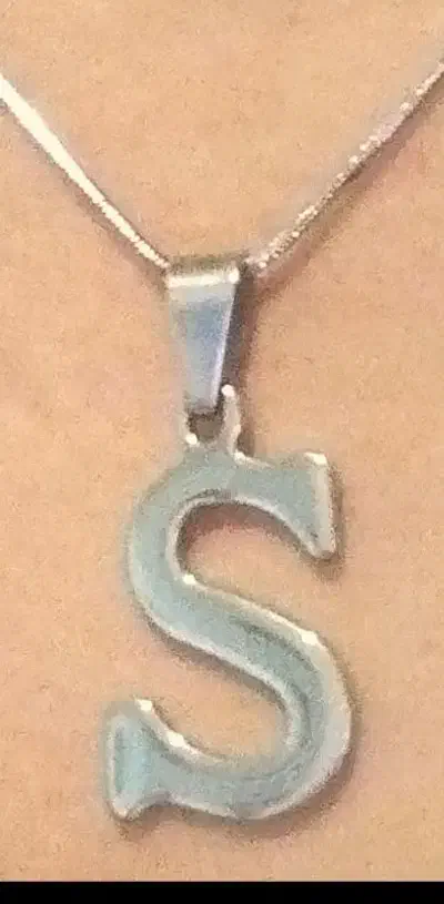 مدال حرف S طرح ورساچه|بدلیجات|بندرعباس, |دیوار