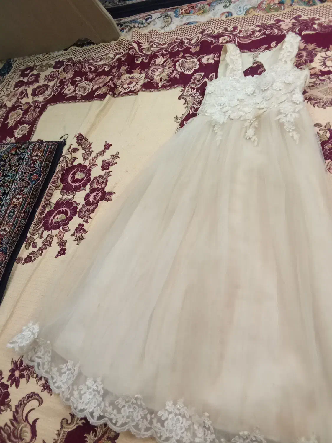 لباس عروس دخترانه درحدنوفوری یک میلیون|کفش و لباس بچه|گلستان (تهران), |دیوار
