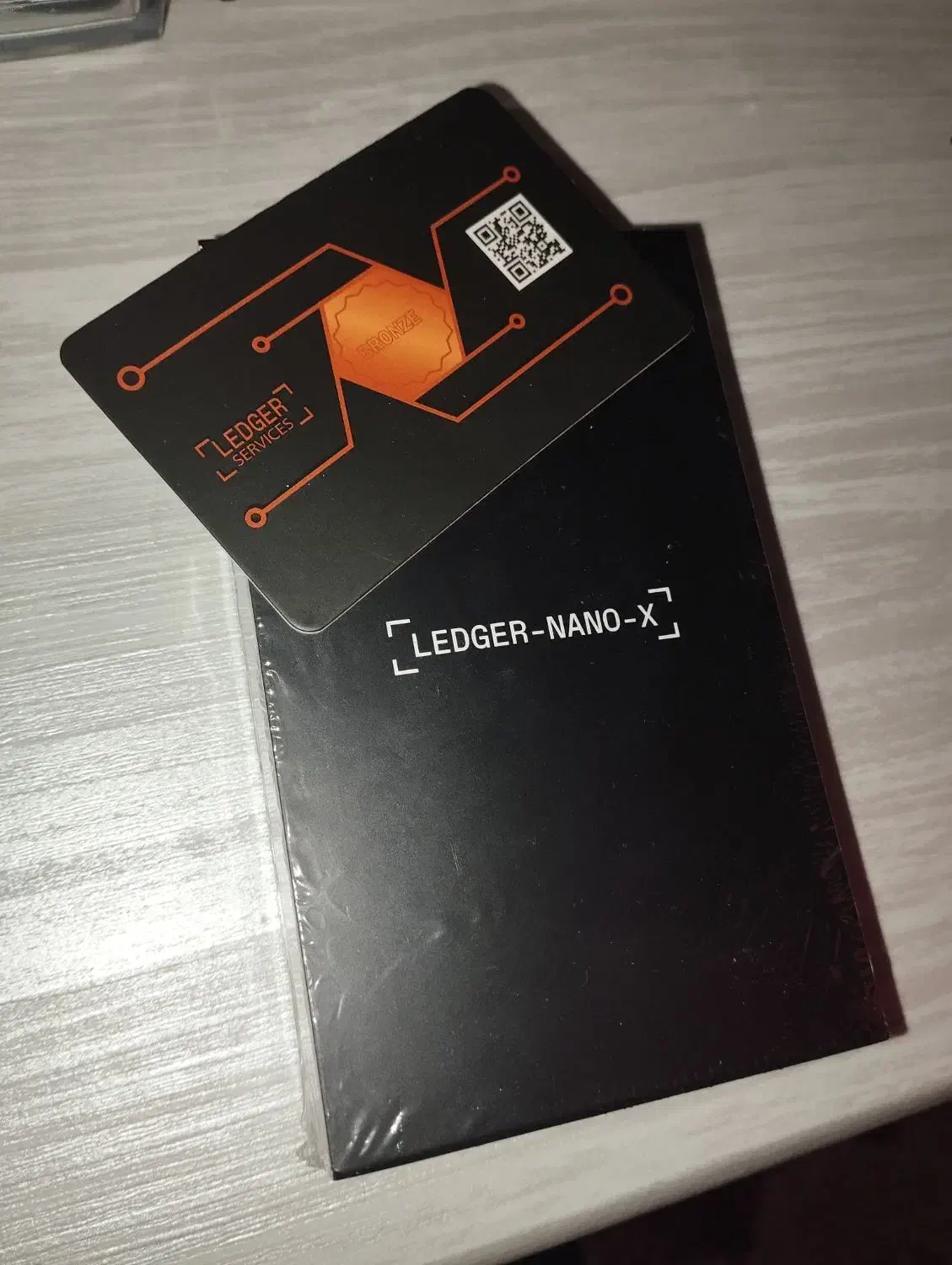 کیف پول الکترونیکی، کیف پول لجر نانو ایکس،|قطعات و لوازم جانبی رایانه|اصفهان, کوی امیریه|دیوار