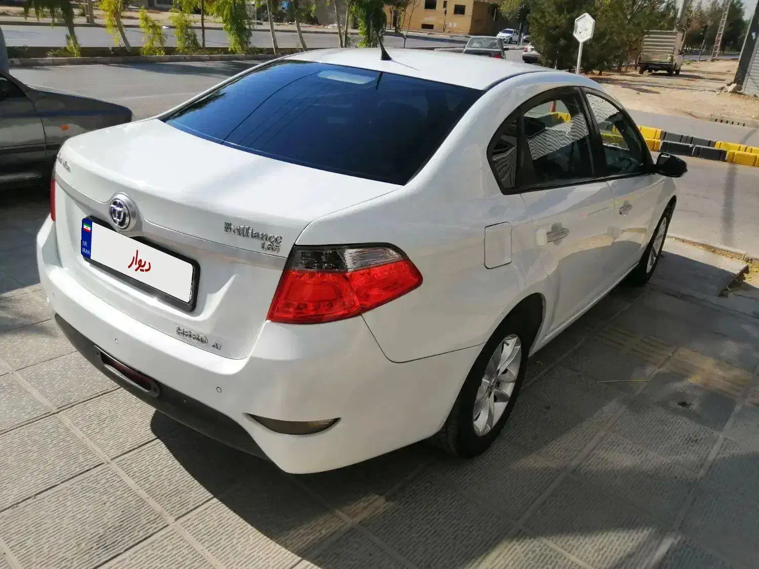 برلیانس 330 موتور 1650 بزرگ|خودرو سواری و وانت|اصفهان, شهرک میلاد|دیوار