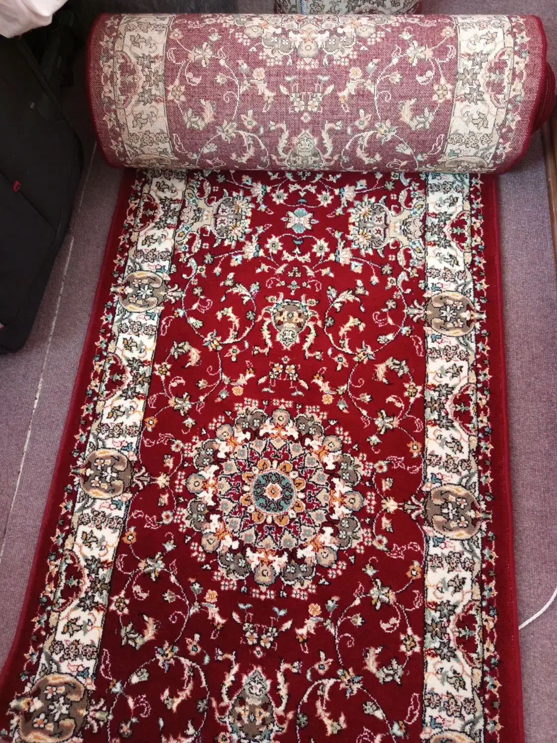 فرش کناره نوباکیفیت وبافت عالی|فرش|شهرضا, |دیوار