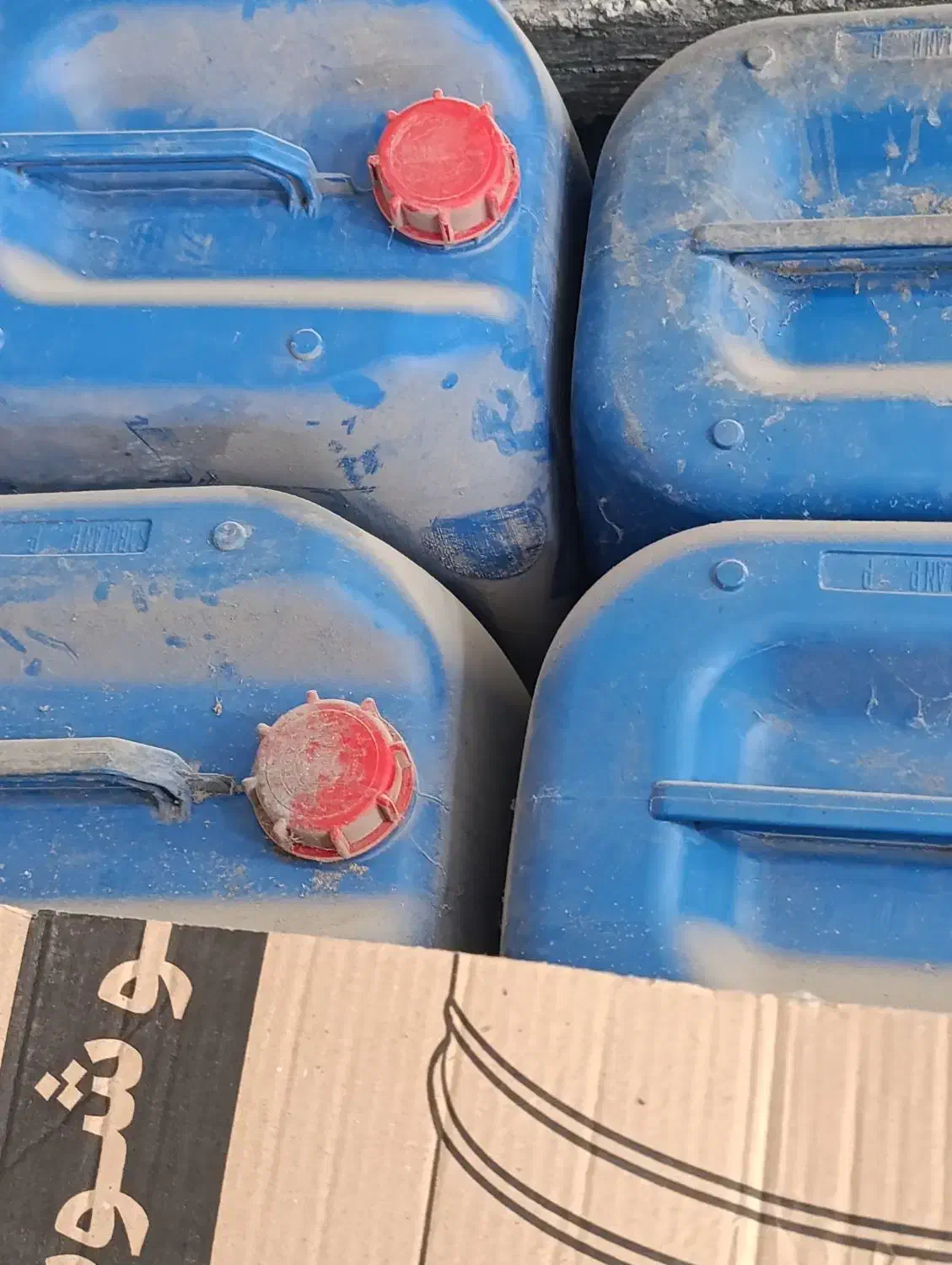 گالن۷۰لیتری درحدنو|ظروف نگهدارنده، پلاستیکی، یک‌بارمصرف|بندرعباس, |دیوار