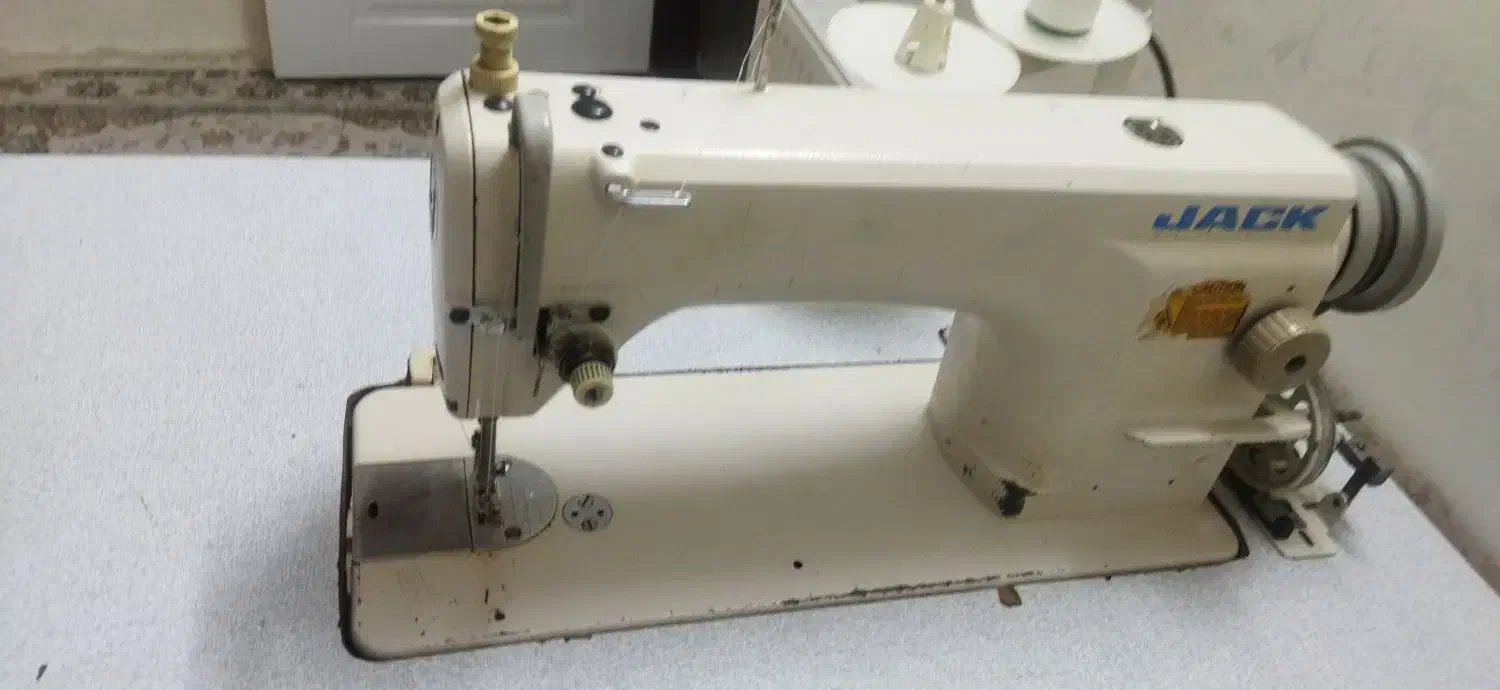 چرخ خیاطی جک|چرخ خیاطی و ریسندگی|اسلامشهر, شهرک واوان|دیوار