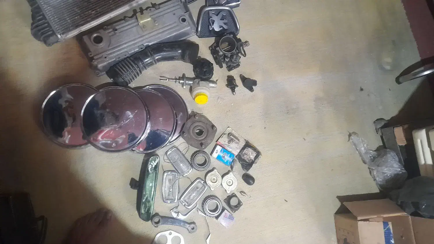 لوازم خودرو پژو سمندپراید پیکان کارد جلوسپرویتارا|قطعات یدکی و لوازم جانبی|کرمان, |دیوار