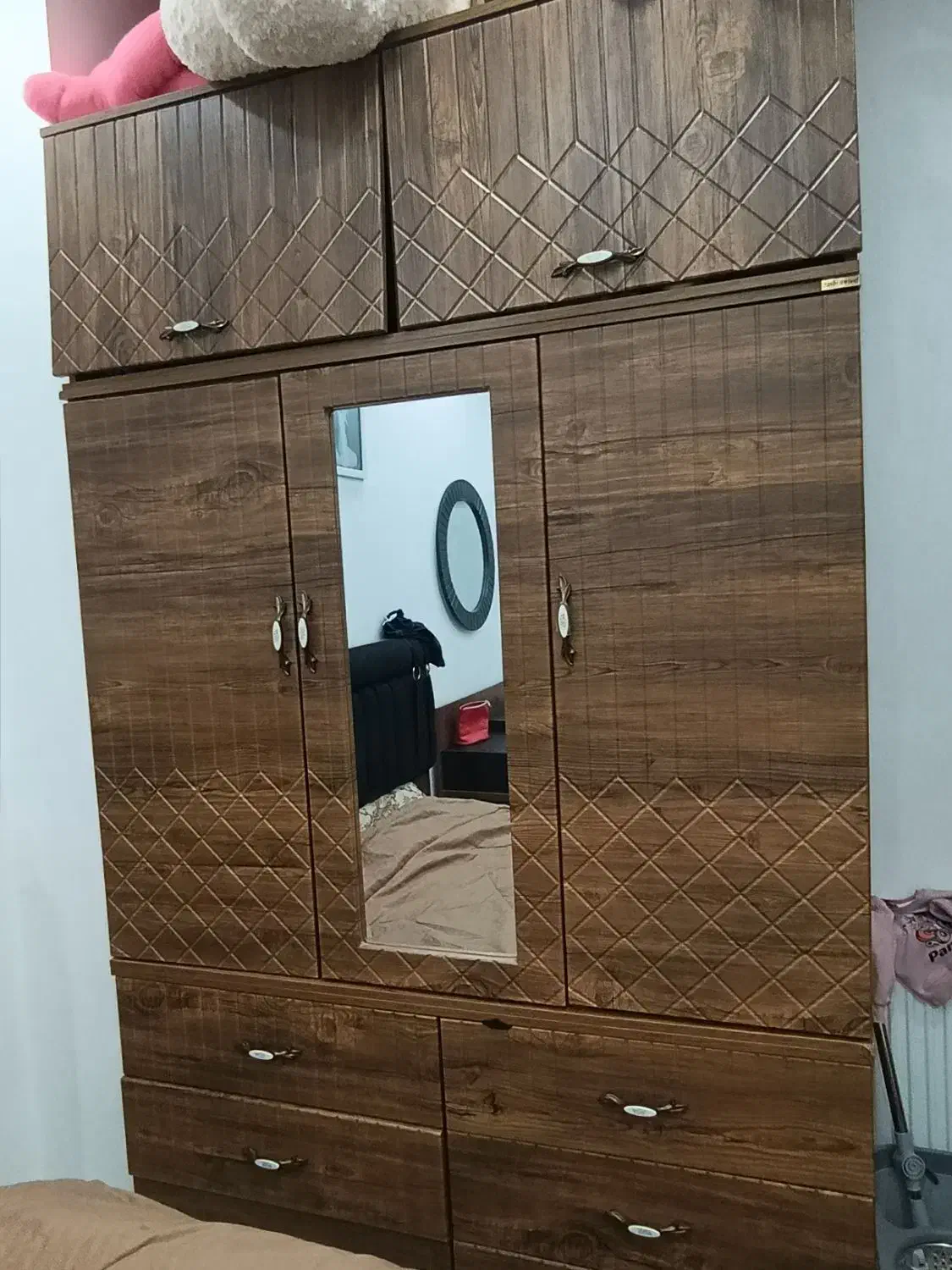 کمد|جاکفشی، کمد، دراور|باغستان, |دیوار