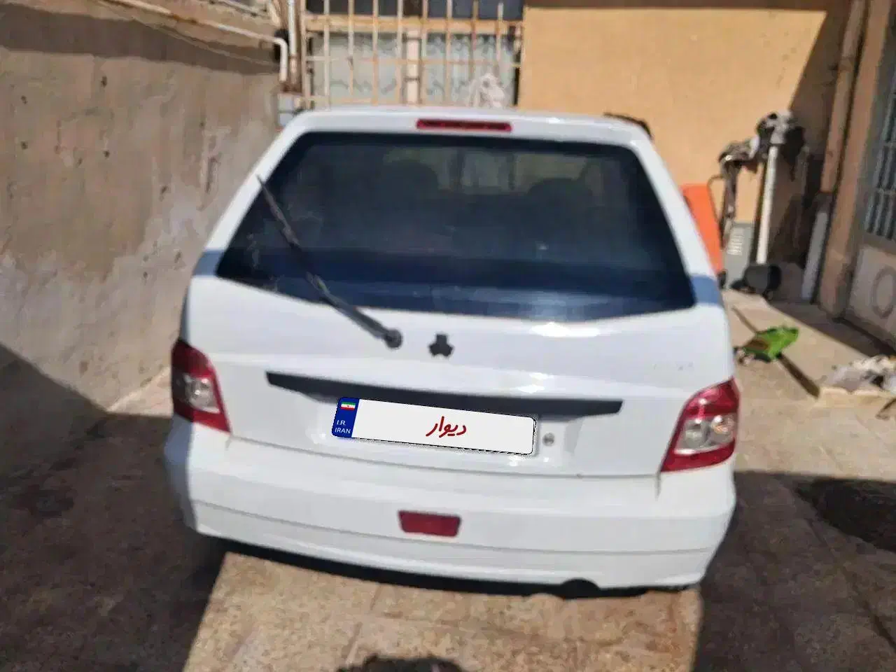 ۱۱۱ مدل ۹۰ تمیز ترین حالت ممکن|خودرو سواری و وانت|چمران, |دیوار