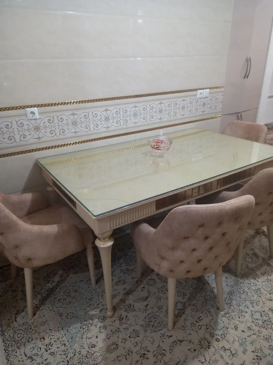 میز و صندلی نهار خوری|میز و صندلی غذاخوری|سردشت, |دیوار