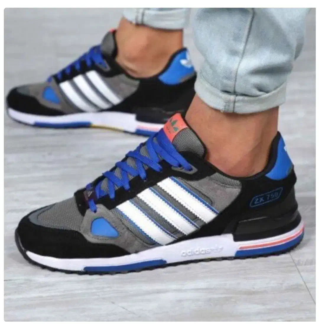 کفش آدیداس|کیف، کفش، کمربند|عجب شیر, |دیوار