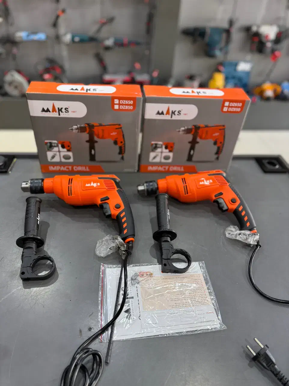 دریل ۱۳ چکشی مکس با ضمانت|ماشین‌آلات صنعتی|کرج, ساسانی (قلمستان)|دیوار