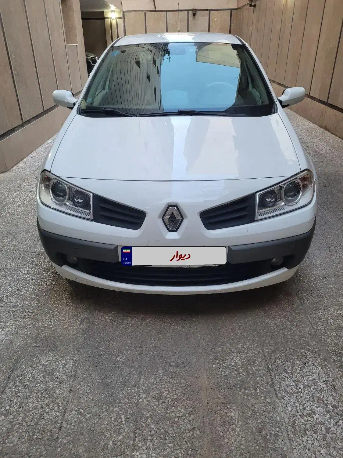 مگان اتوماتیک بدون رنگ|خودرو سواری و وانت|تهران, شهرک بعثت|دیوار