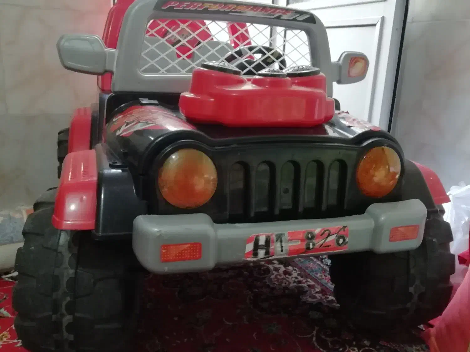 ماشین شارژی بزرگ|اسباب‌بازی بچه|ماهدشت, |دیوار