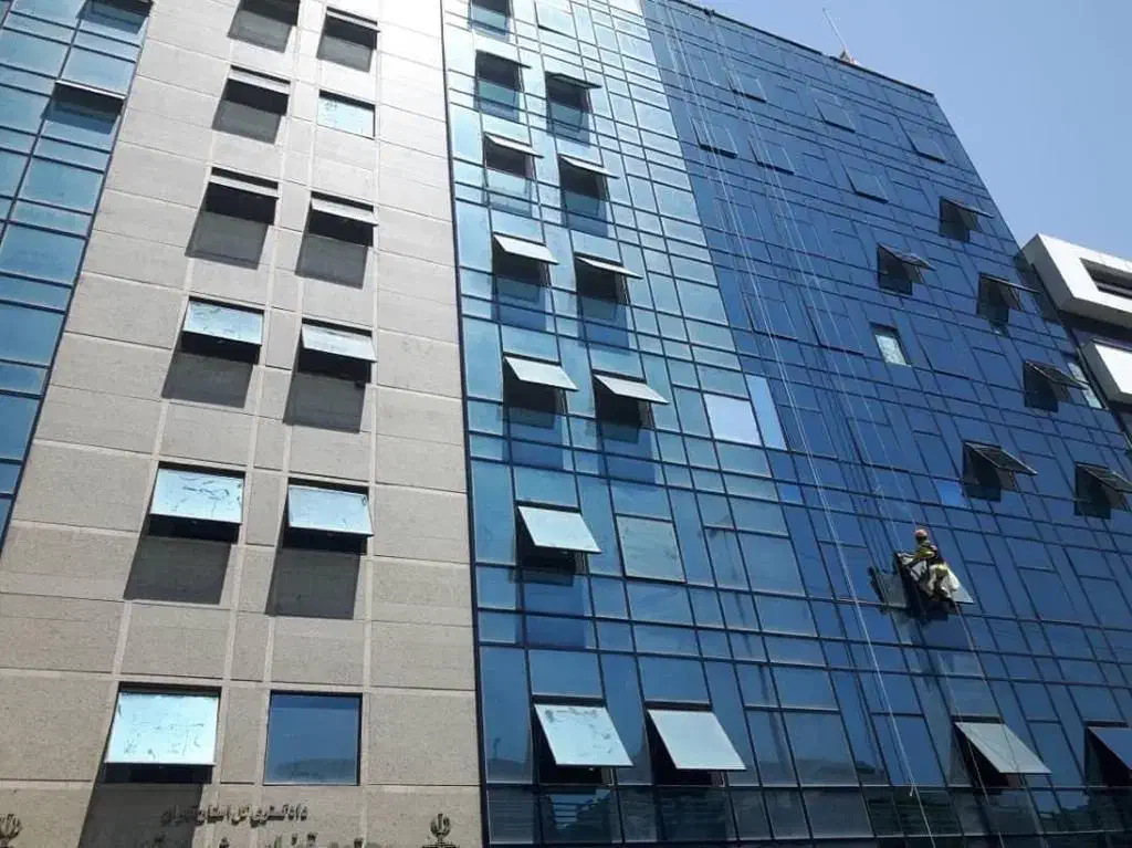 پیچ و رولپلاک نما شستشوی نما بدون نیاز به داربست|خدمات پیشه و مهارت|تهران, نیاوران|دیوار