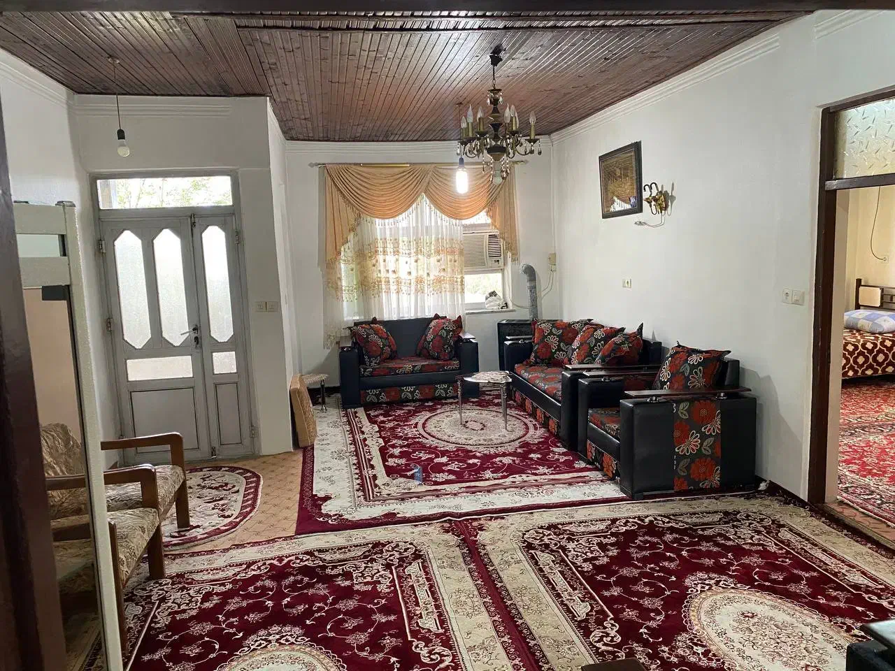 اجاره کوتاه مدت ویلا حیاط دار|اجارهٔ کوتاه‌مدت ویلا و باغ|رضوانشهر, |دیوار