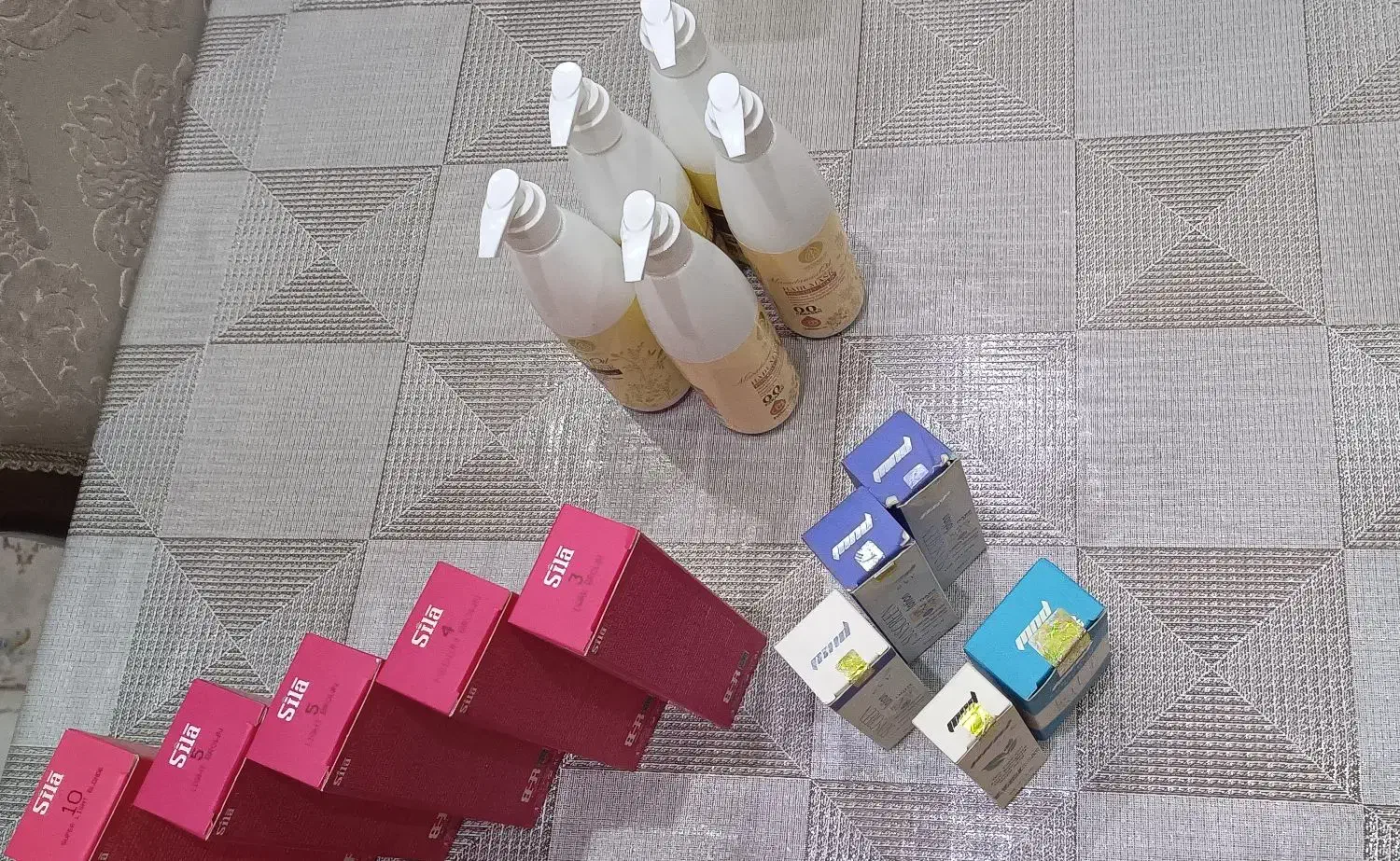 نصف قیمت  تعداد محدود|آرایشی، بهداشتی، درمانی|مشهد, امام خمینی|دیوار