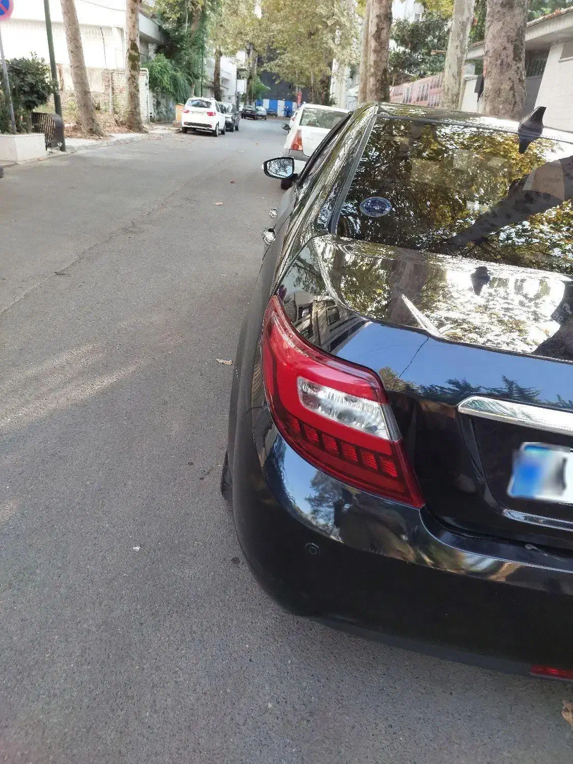 دنا پلاس اتومات کم کارکردبی رنگ بی ضربه|خودرو سواری و وانت|رشت, بلوار گیلان|دیوار