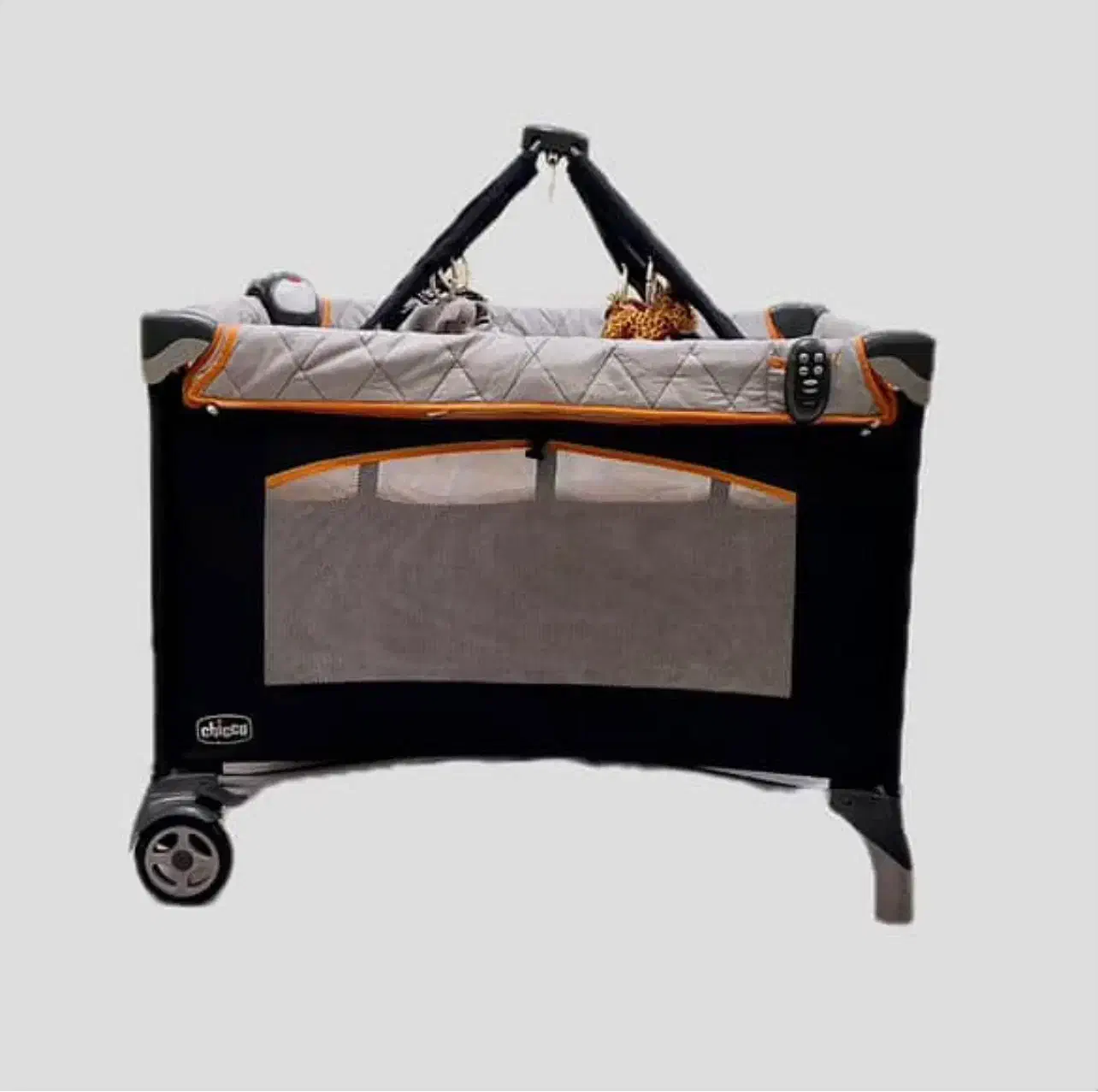 تخت وپارک کودک اصل چیکو|تخت و صندلی بچه|تهران, سعادت‌آباد|دیوار