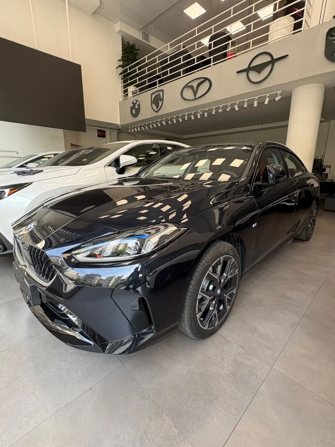 Bmw 225 L / 2025|خودرو سواری و وانت|تهران, حکمت|دیوار