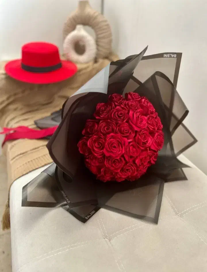 گل روبانی جاودان|گل مصنوعی|رامهرمز, |دیوار