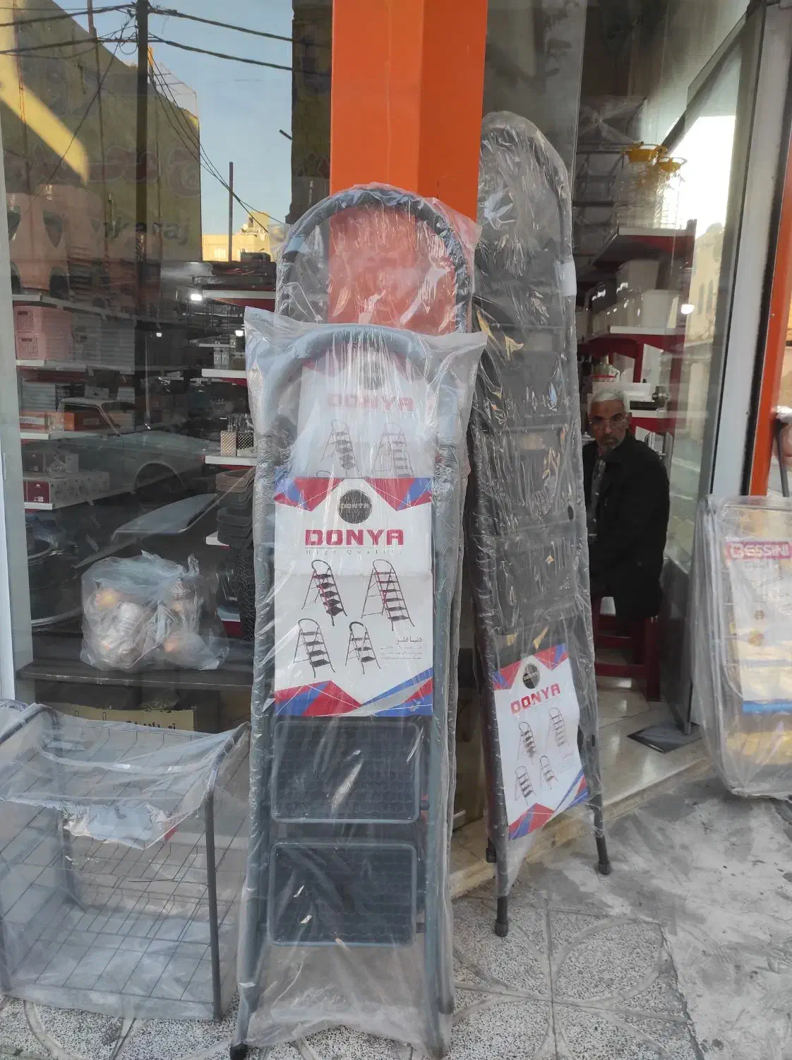 نردبان پله ای تاشو|ابزارآلات|مشکین‌دشت, |دیوار