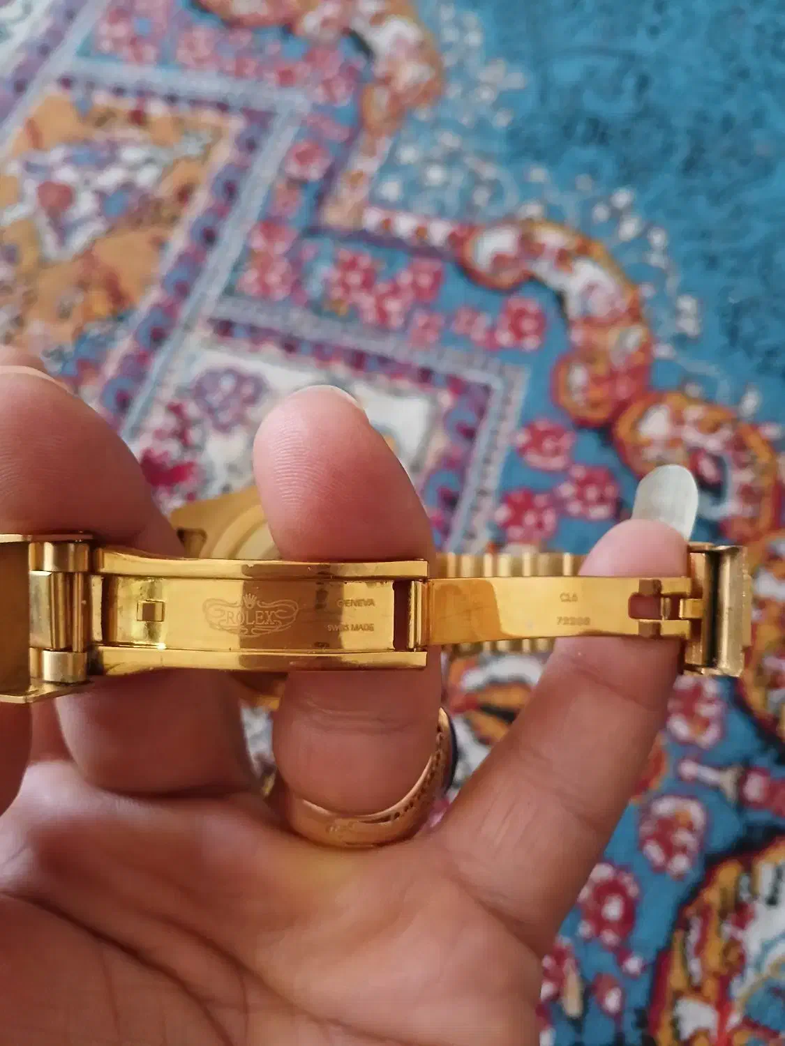 ساعت رولکس|ساعت|شیراز, بریجستون|دیوار