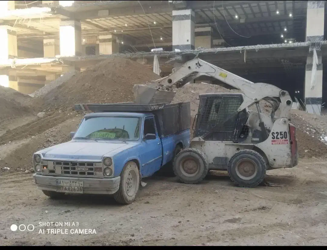 ارائه مصالح وحمل خاک نخاله باکارگر|خدمات حمل و نقل|مشهد, موسوی قوچانی|دیوار