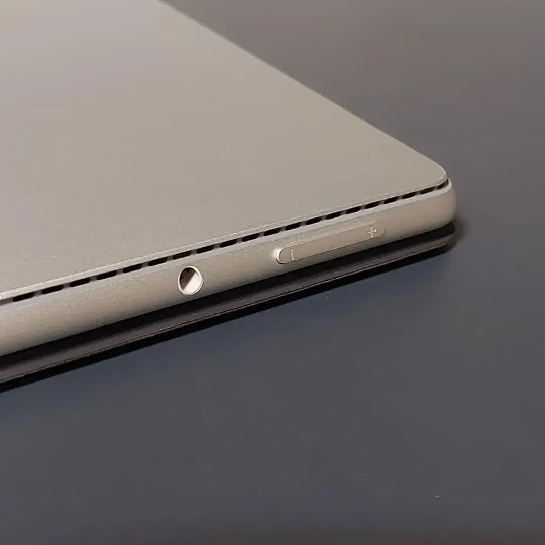 Surface Pro8 (13inch)|تبلت|تهران, فلسطین (میدان انقلاب)|دیوار