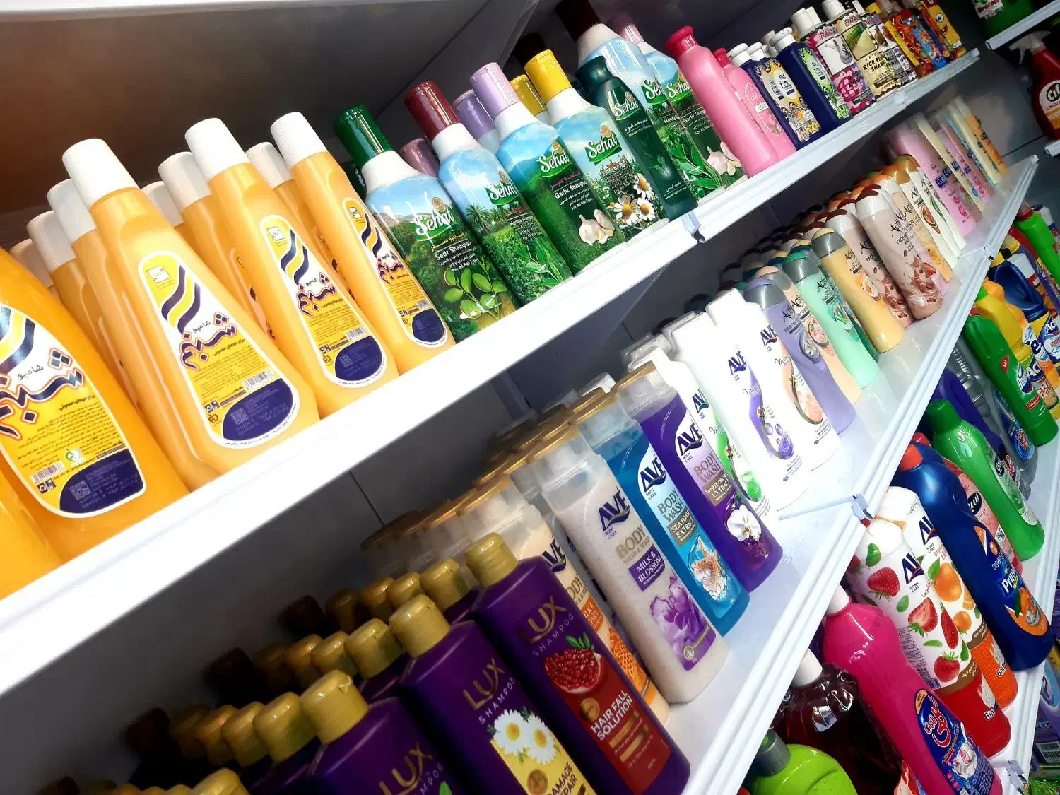 پخش عمده ظروف یکبار مصرف و شوینده بهداشتی|مواد شوینده و دستمال کاغذی|همدان, |دیوار