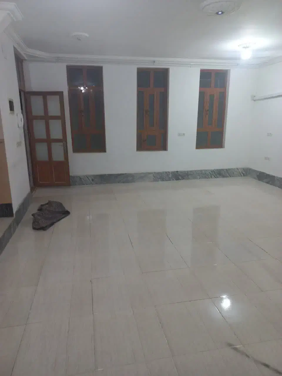 اجاره خانه ۱۲۰ متری طبقه دوم منطقه عالی|اجارهٔ خانه و ویلا|دره شهر, |دیوار