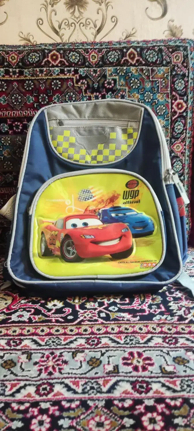 کیف مدرسه|کیف، کفش، کمربند|سنندج, |دیوار