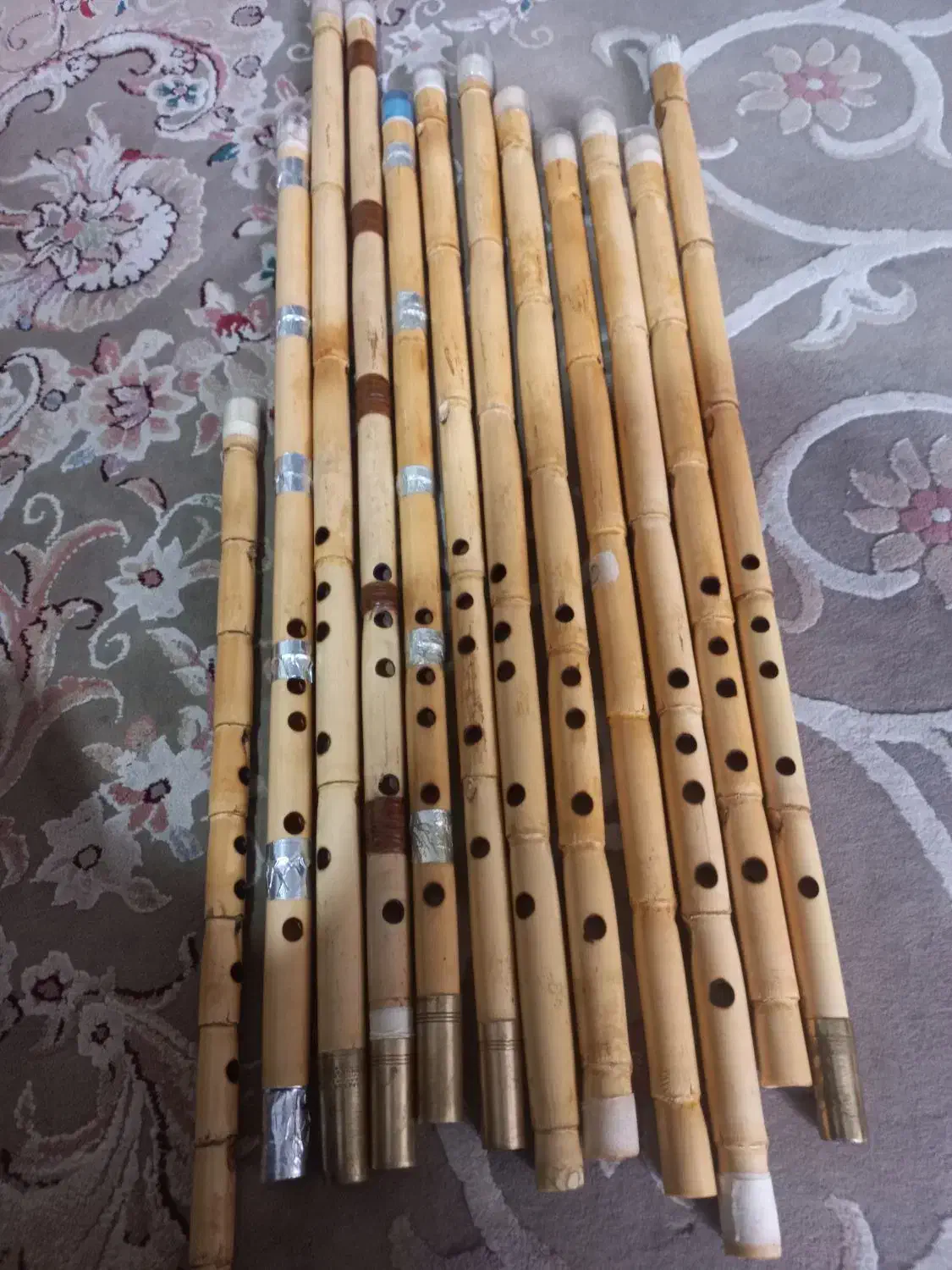 نی هفت بند|سازهای بادی|خرمآباد, |دیوار