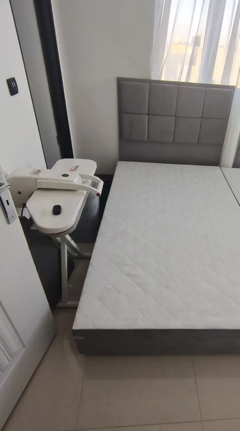 تخت تک نفره رویال|تخت و سرویس خواب|شهریار, شهرک وائین|دیوار