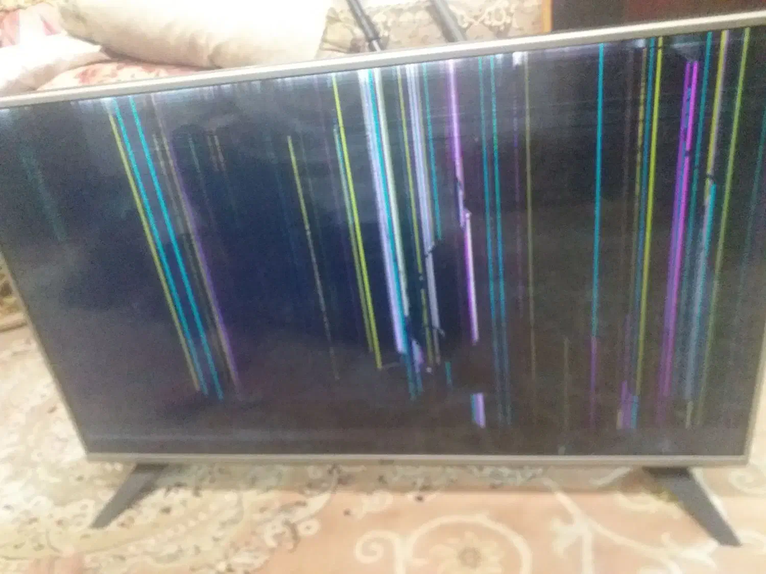 ال ای دی 43اینج|تلویزیون و پروژکتور|قروه, |دیوار