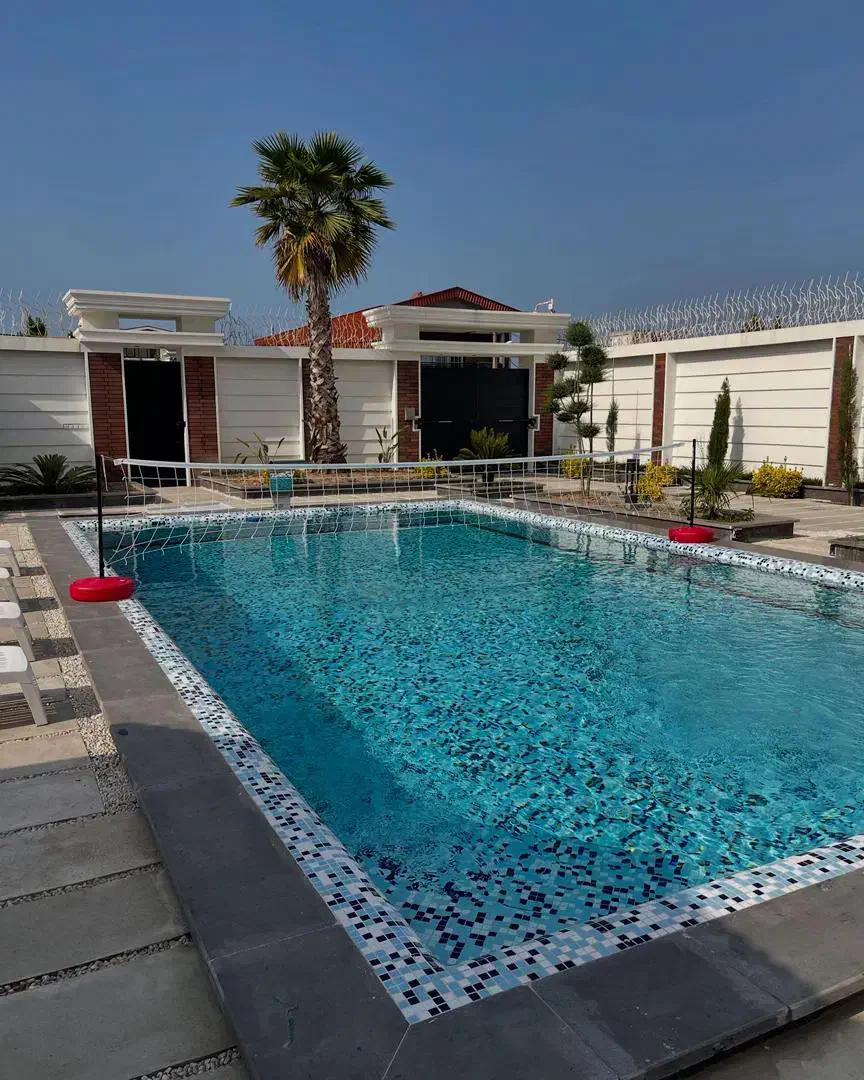 ویلا استخرروباز سه خوابه لاکچری ساحل قو انزلی|اجارهٔ کوتاهمدت ویلا و باغ|رشت, معلم|دیوار